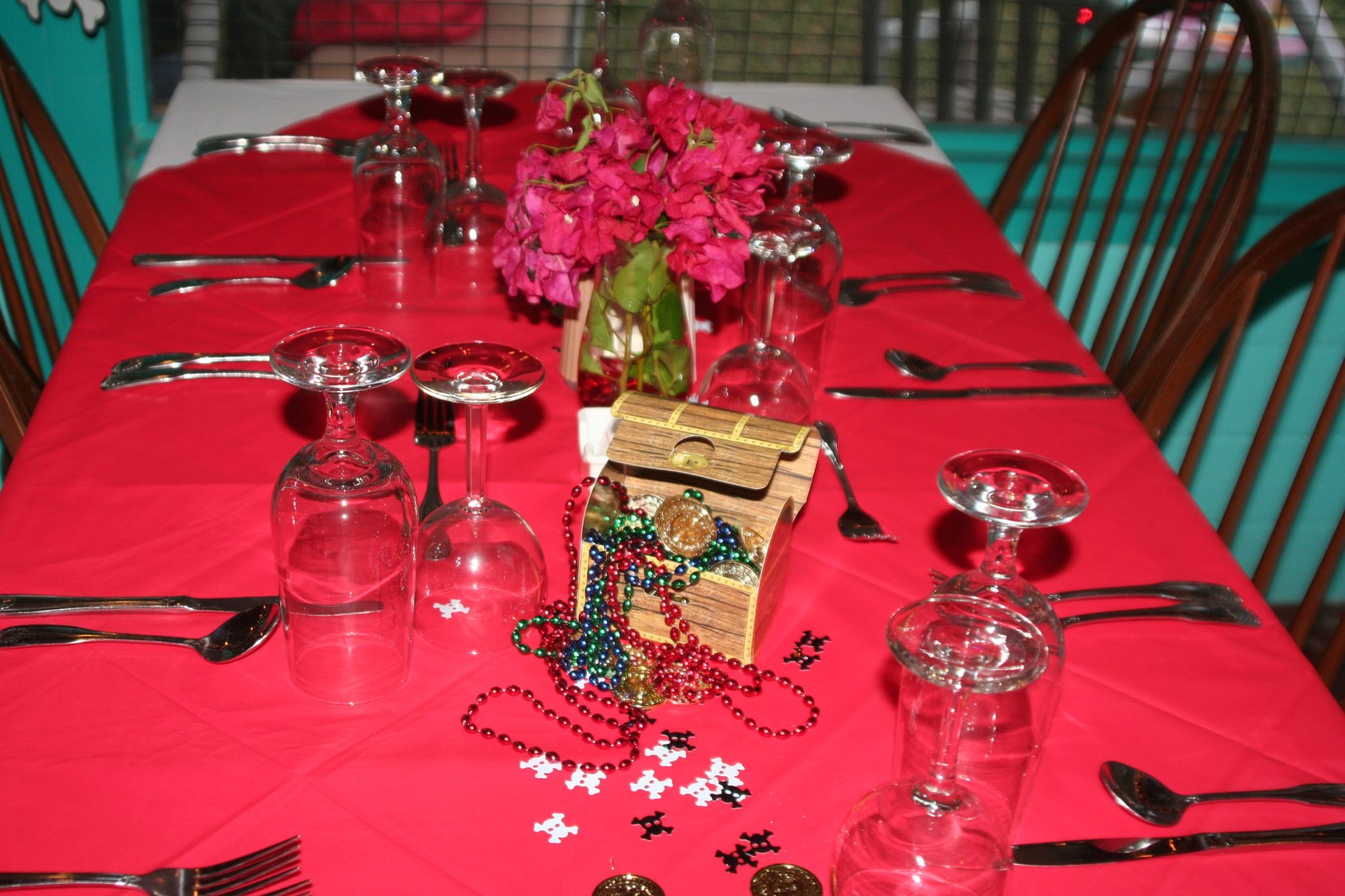 A red table cloth at Staniel Cay Yacht Club.
